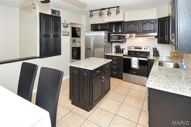 10923 Suanis Ct, Saint Louis, MO 63123 - photo 13