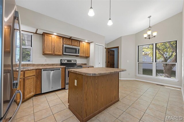 795 Seven Hills Ln, Saint Charles, MO 63304 - photo 12