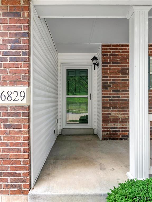 6829 Eagles Landing Ct, Pacific, MO 63069 - photo 3