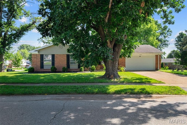 2050 Trotter Way, Florissant, MO 63033 - photo 1