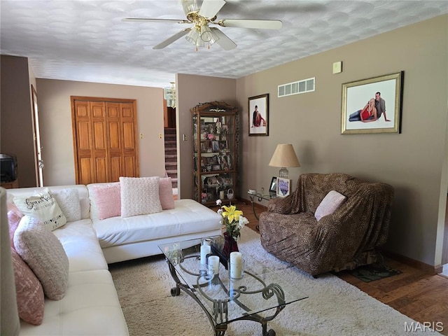 567 Lakecrest Trl, Hillsboro, IL 62049 - photo 10