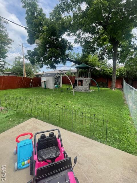 8786 Jordan Ave, Saint Louis, MO 63147 - photo 5
