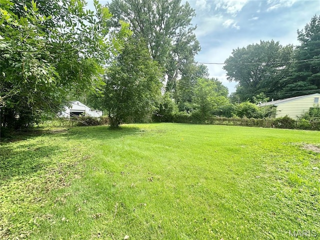 17 Montclair Ct, Florissant, MO 63033 - photo 12