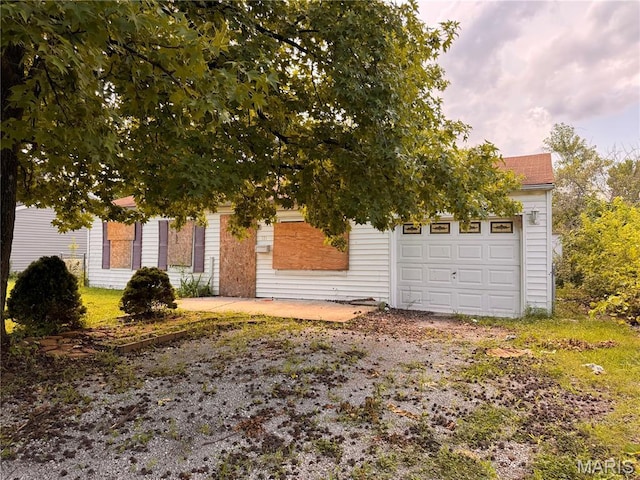 721 Saint Barbara Ln, Cahokia, IL 62206 - photo 2