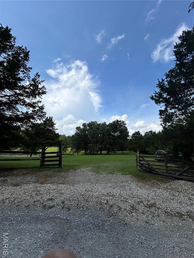 12401 Squirrel Run, Wright City, MO 63390 - photo 1