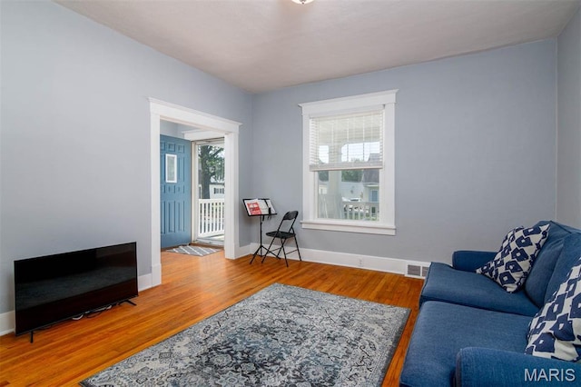 1491 Jefferson St, Carlyle, IL 62231 - photo 7