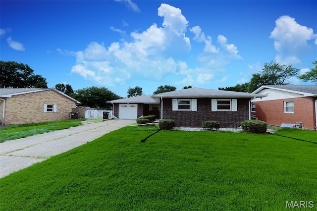 2424 Angela Dr, Granite City, IL 62040 - photo 1