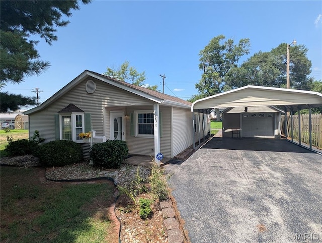 330 W Thomas St, Roxana, IL 62084 - photo 1