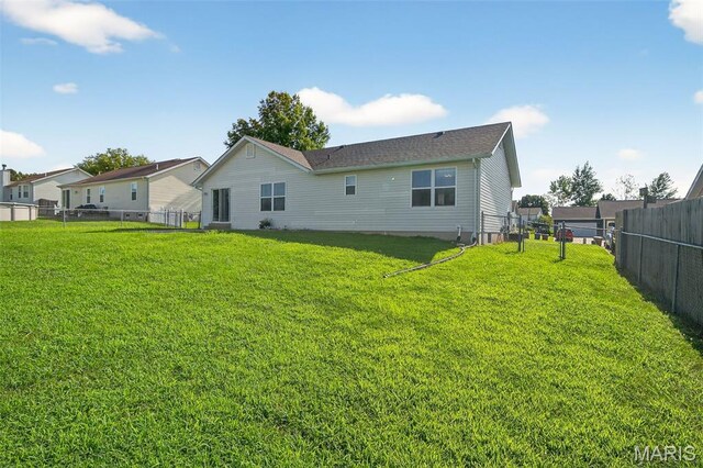 51 N Camelot Dr, Troy, MO 63379 - photo 34