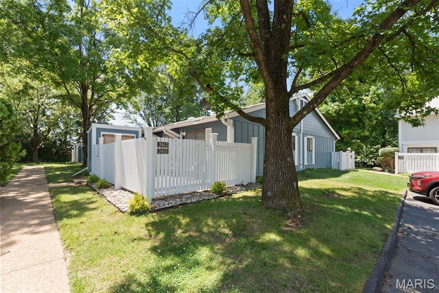 2462 Forest Shadows Dr, Ferguson Township, MO 63136 - photo 1