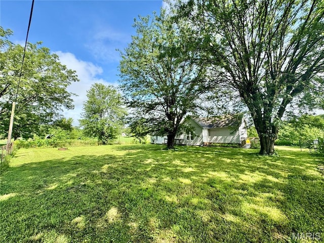 708 S 8th St, La Grange, MO 63448 - photo 2