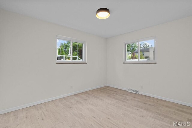 1120 Gilbert Ave, Saint Louis, MO 63119 - photo 19