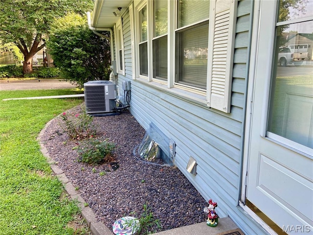1632 N 24th St, Quincy, IL 62301 - photo 32