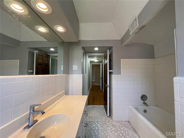 7545 Wellington Way Unit 2B, Clayton, MO 63105 - photo 36