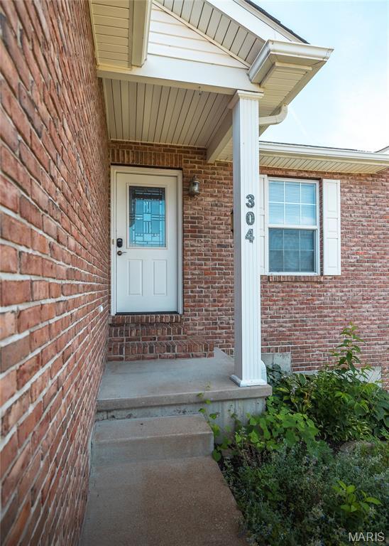 304 Madelyn Ct, Washington, MO 63090 - photo 5