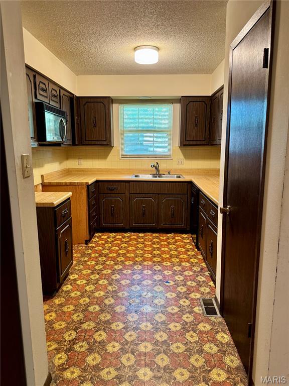 12074 Craig View Dr, Saint Louis, MO 63146 - photo 6