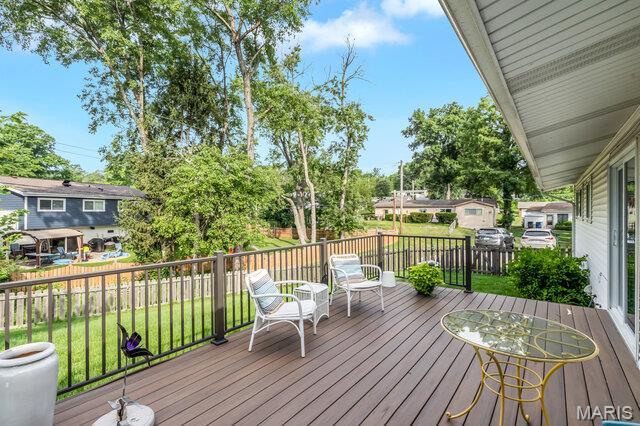 1281 Bardot Ln, Saint Louis, MO 63146 - photo 36