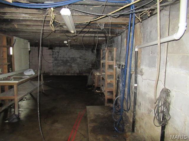 1215 W Randolph St, Vandalia, IL 62471 - photo 21