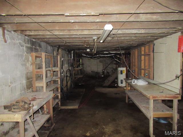 1215 W Randolph St, Vandalia, IL 62471 - photo 22