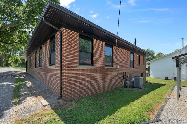 718 4th St E, Scott City, MO 63780 - photo 7