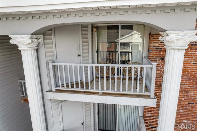 7504 Triwoods Dr Unit I, Saint Louis, MO 63119 - photo 2
