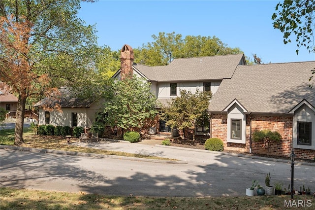 824 Bluespring, Frontenac, MO 63131 - photo 2