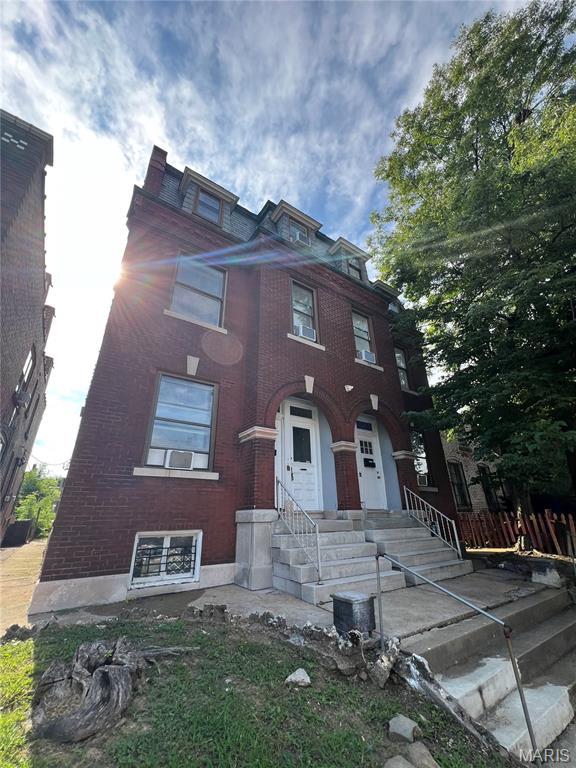 3150 Pennsylvania, Saint Louis, MO 63118 - photo 1