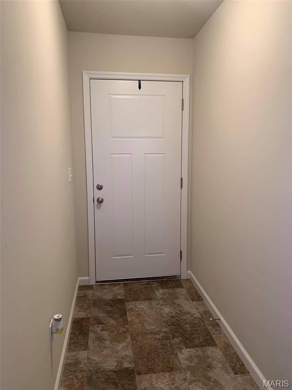 216 Almond Tree Dr, Troy, MO 63379 - photo 8