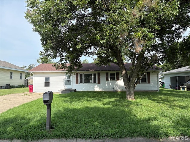207 Miller St, Sikeston, MO 63801 - photo 1