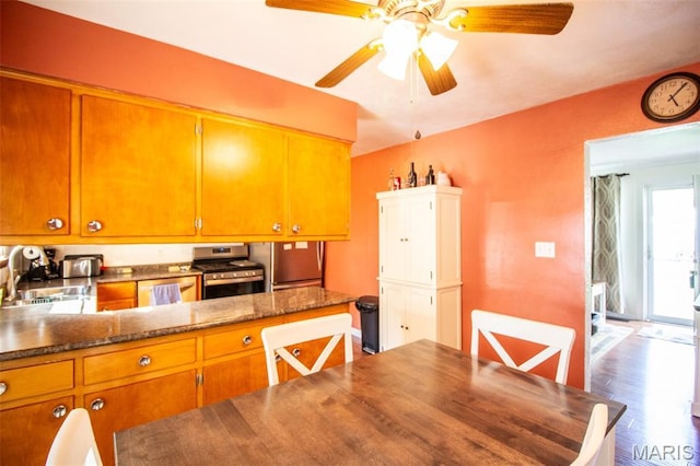 811 Dewey St, Belleville, IL 62221 - photo 8