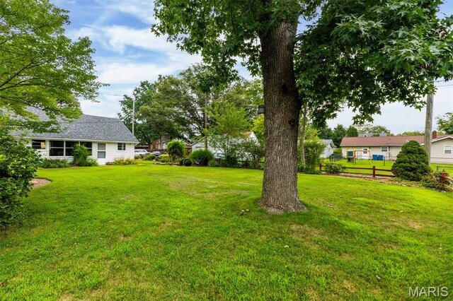 1905 Zschokke St, Highland, IL 62249 - photo 12