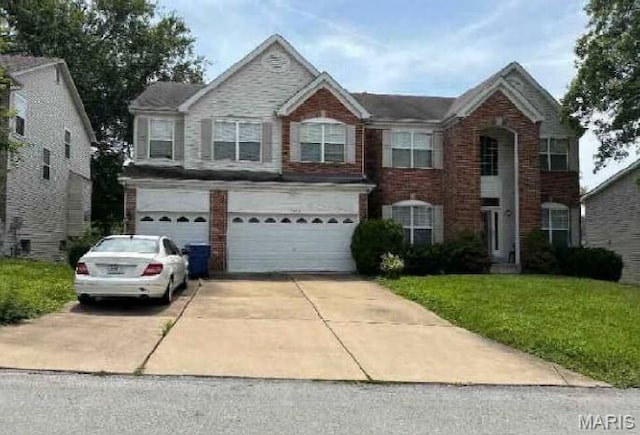 10340 Savannah Ave, Frontenac, MO 63131 - photo 1