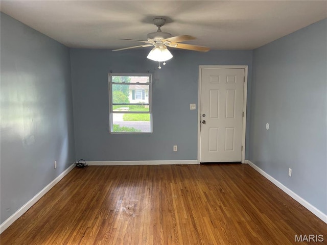 334 Lancashire Rd, Saint Louis, MO 63137 - photo 2