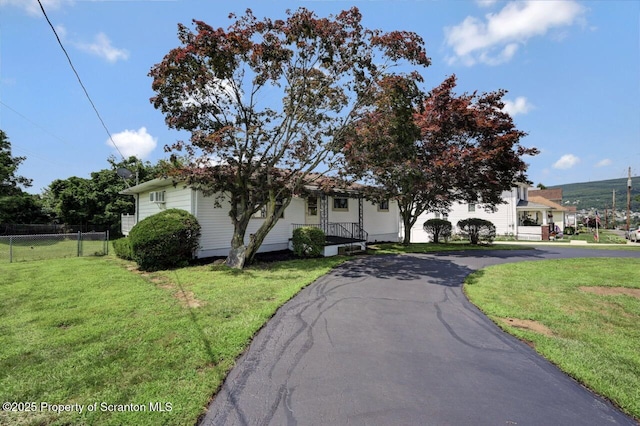 619 E Scott St, Olyphant, PA 18447 - photo 1