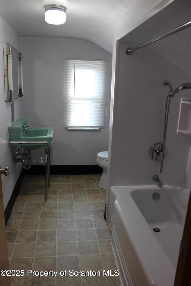 205 Orchard St, Old Forge, PA 18518 - bathroom with lofted ceiling and shower / washtub combination
