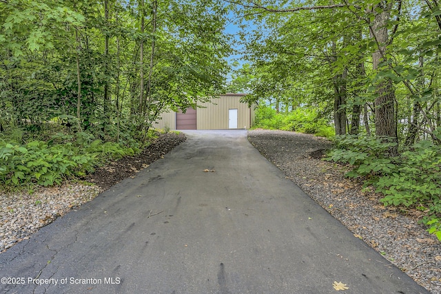 176 W Mountain Rd, Blakely, PA 18447 - photo 8