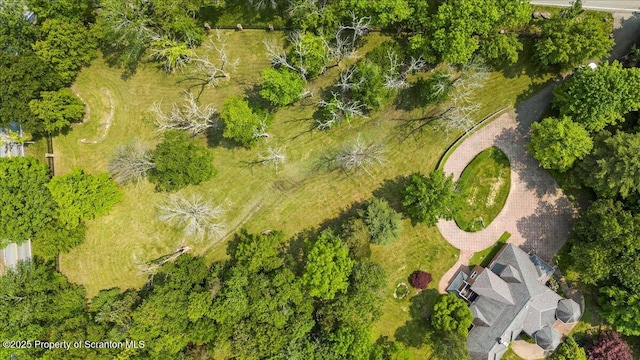 441 Hidden Lake Dr, East Stroudsburg, PA 18302 - aerial view