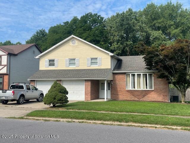 706 Parrott Ave, Scranton, PA 18504 - photo 1