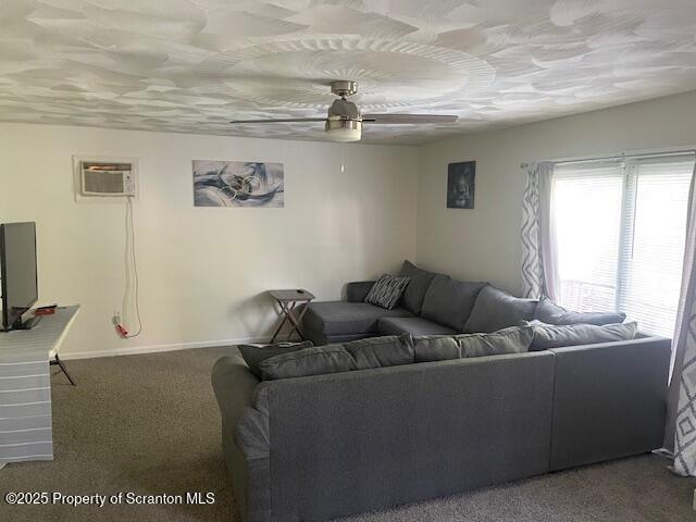 706 Parrott Ave, Scranton, PA 18504 - photo 9