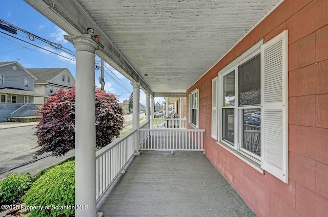 126-128 S Rebecca Ave S, Scranton, PA 18504 - view of porch