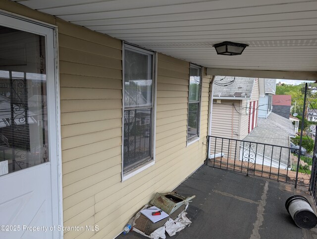 430 14th Ave, Scranton, PA 18504 - view of patio