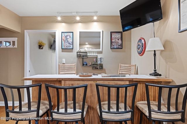 2211 Myrtle St, Scranton, PA 18510 - bar area featuring track lighting