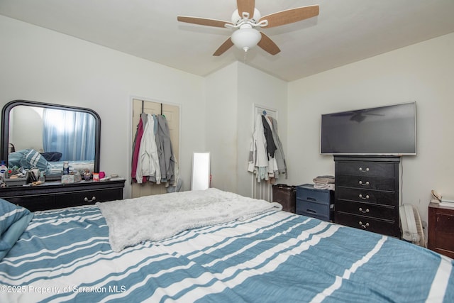 bedroom featuring ceiling fan