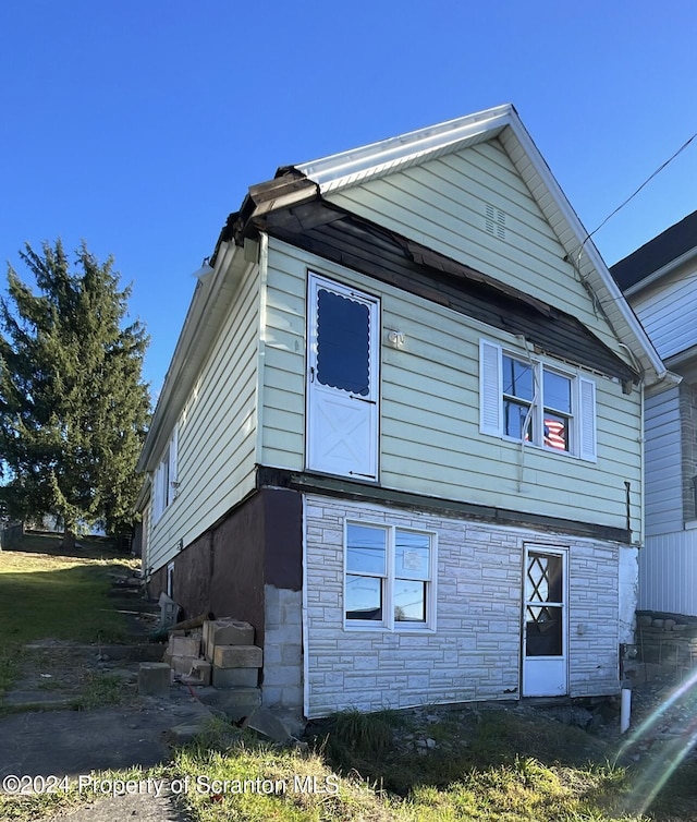 view of front of home