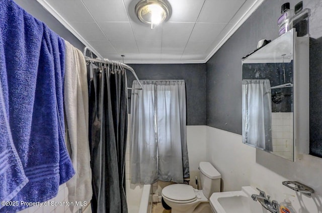 1223 Eynon St 1221, Scranton, PA 18504 - full bathroom featuring toilet, a sink, and ornamental molding