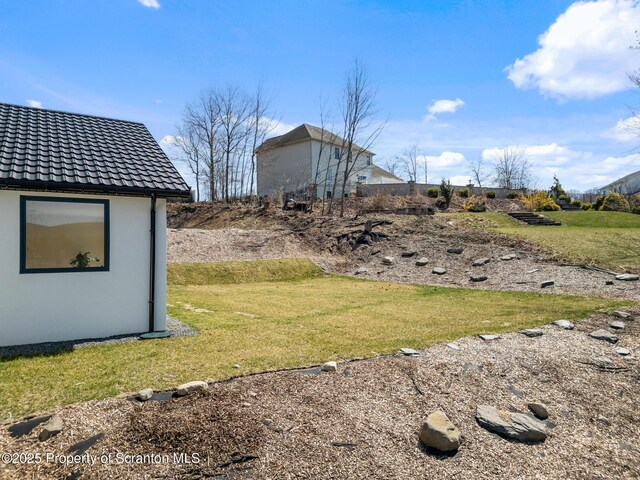 203 Red Oak Dr, Olyphant, PA 18447 - view of yard