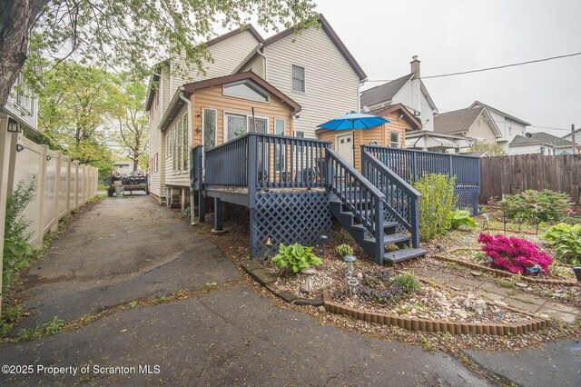 705 E Grant St, Olyphant, PA 18447 - photo 44