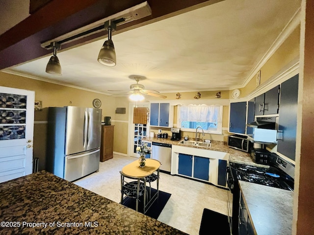 220 1st St, Olyphant, PA 18447 - photo 4