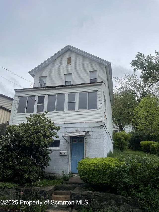 841 Hill St, Archbald, PA 18403 - view of front of property