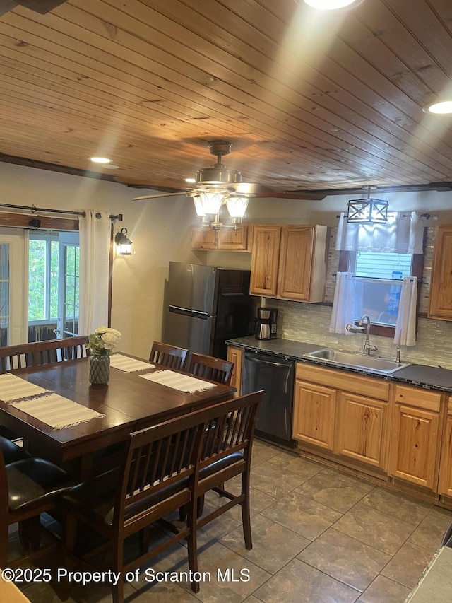 841 Hill St, Archbald, PA 18403 - kitchen with dishwashing machine, a sink, freestanding refrigerator, wooden ceiling, and decorative backsplash